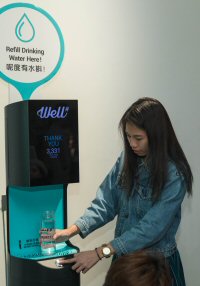 The water station design prevents direct drinking The water station design prevents direct drinking