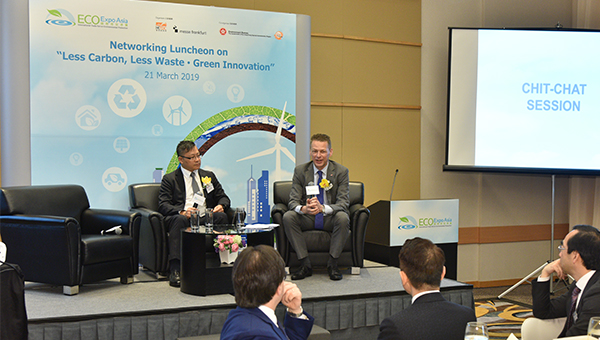 周治平(左), Franz Rössler(右) 周治平(左), Franz Rössler(右)