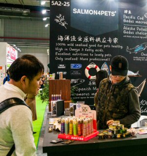 Nosh for pampered pooches and cultivated cats courtesy of Salmon4Pets Nosh for pampered pooches and cultivated cats courtesy of Salmon4Pets